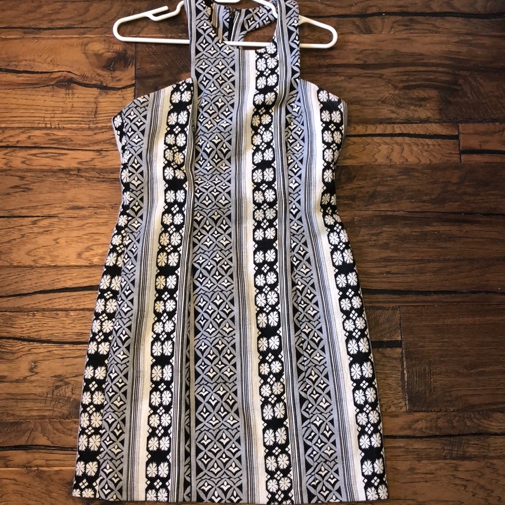 Very cute black and white dress